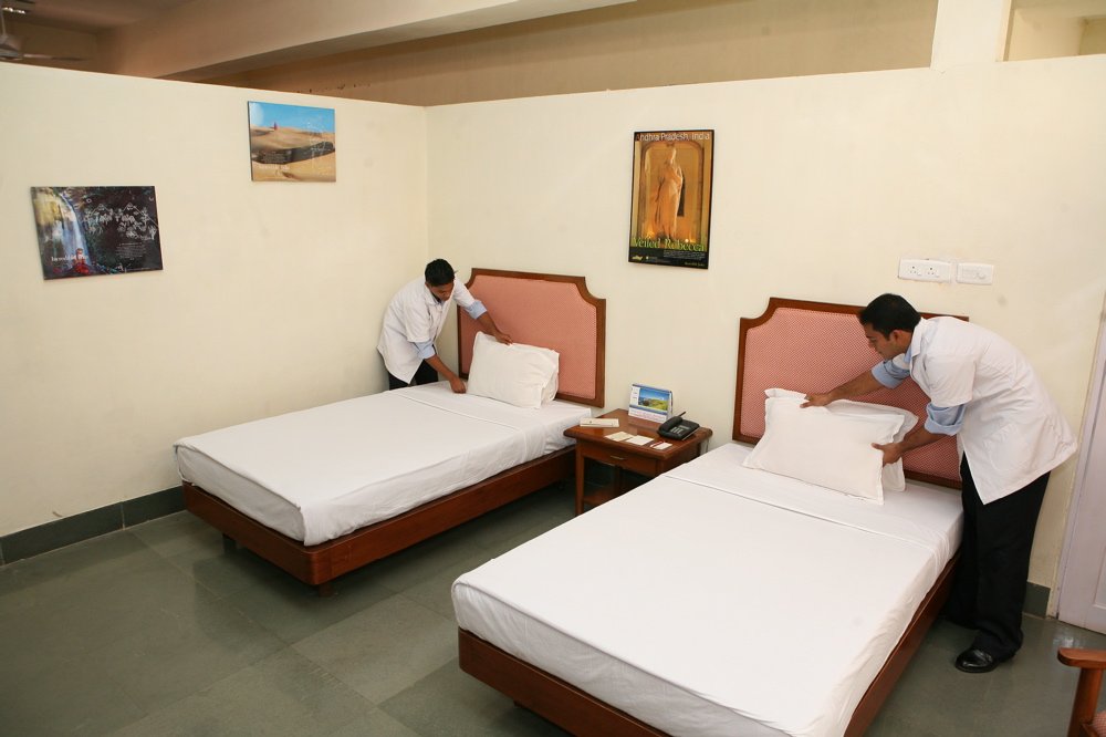 Craft Course Housekeeping